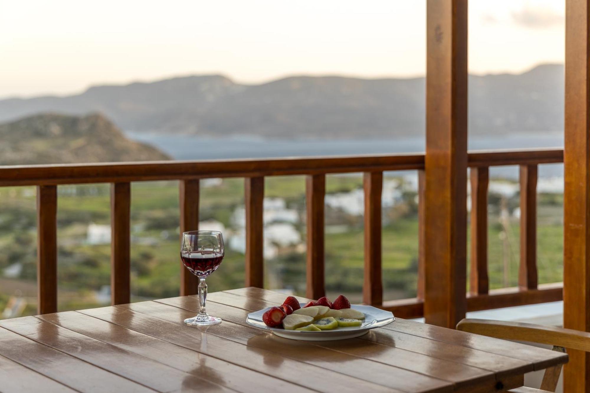 Uncle John'S House With View Villa Trypiti Bagian luar foto
