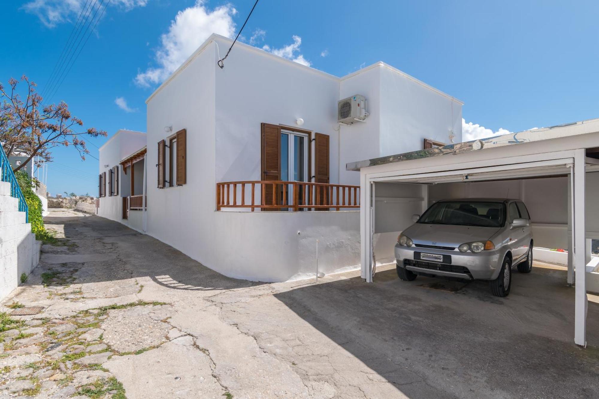 Uncle John'S House With View Villa Trypiti Bagian luar foto